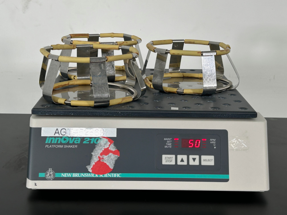 Image of New Brunswick Innova 2100 Platform Shaker